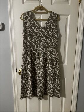 Tyler Boe Taupe Dress with White Floral Jacquard